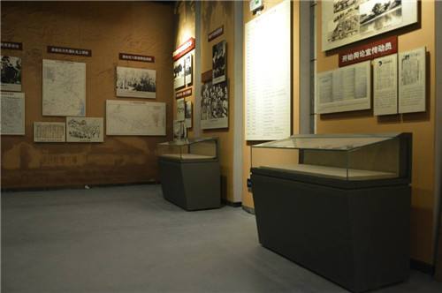 博物馆展柜珠宝展柜制作的四个标准(图1) 博物馆展柜珠宝展柜制作的四个标准(图1)