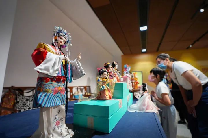 坚定文化自信，为新时代新征程凝心聚力(图7)